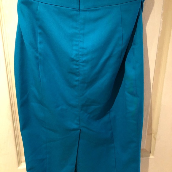 High waisted Pencil Skirt - Picture 2 of 3